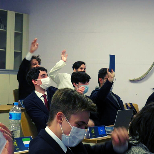 Alunos do Ensino Médio atuando no STMUN, 2022