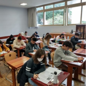 Alunos dos 10o ao 12o anos, em simulado do ENEM